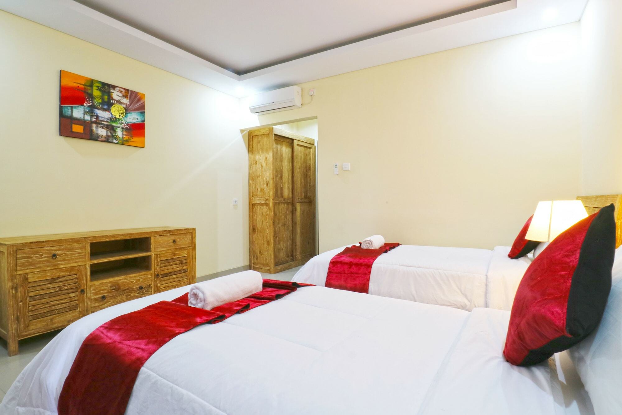 Lotus Bali Guest House Canggu  Exterior photo